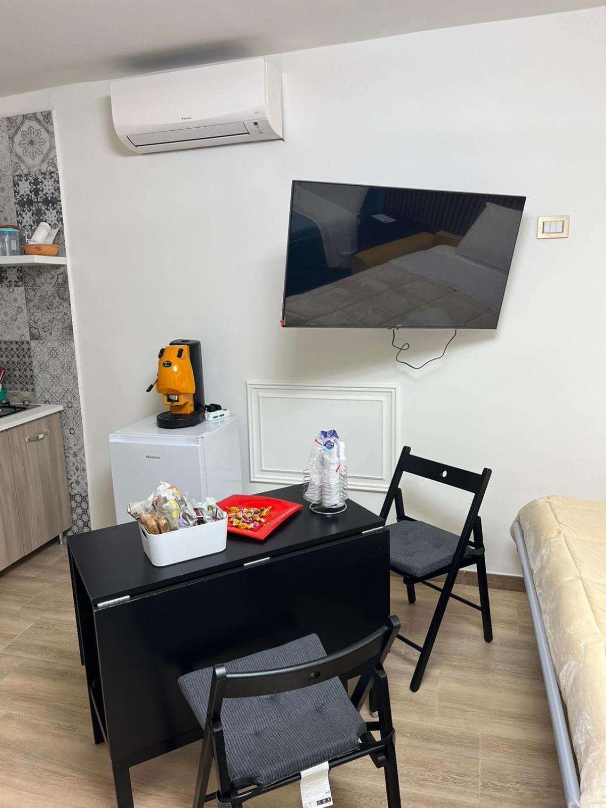 Apartamento Brother'S 50 Nápoles Exterior foto